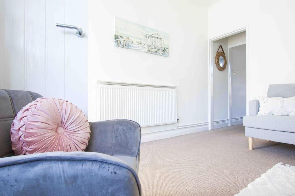 Beautiful 2 Bedroom House Close To The Seaside Cleethorpes Exterior foto