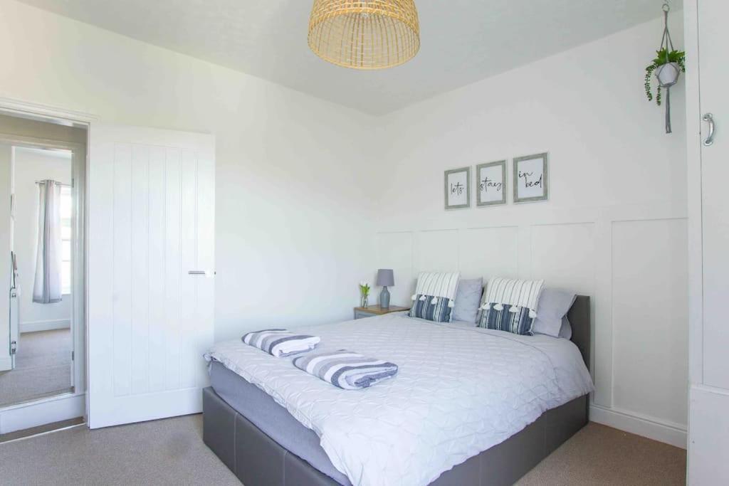 Beautiful 2 Bedroom House Close To The Seaside Cleethorpes Exterior foto